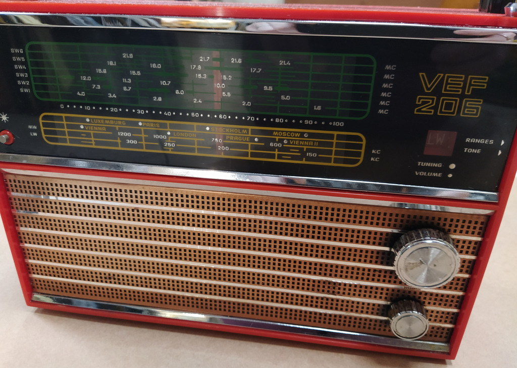 Radio VEF206