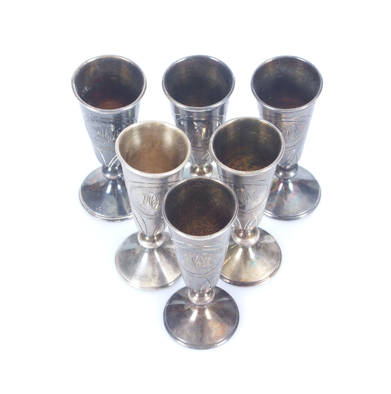 Silver set - decanter, 6 glasses, tray