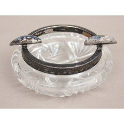 Crystal ashtray with silver finish