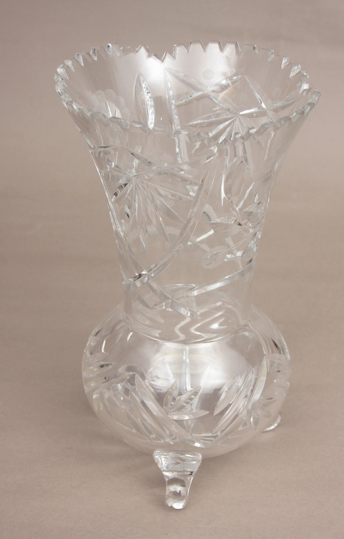 Стеклянная ваза