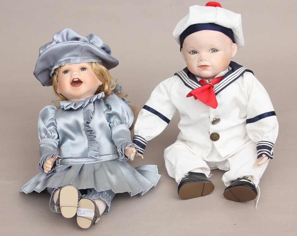 2 куклы - мальчик и девочка