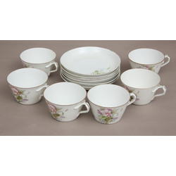 Porcelain set for 6 people (incomplete, only cups with saucers)