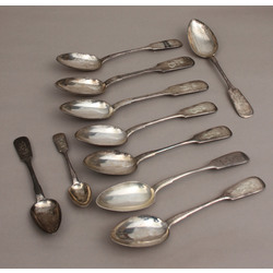 Серебряные ложки - 8 столовых ложек, 1 десертная ложка и 1 чайная ложка