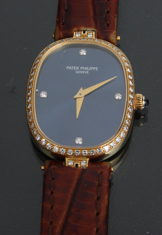 Patek Philippe rokaspulkstenis ar sertifikātu un orģinālo iepakojumu