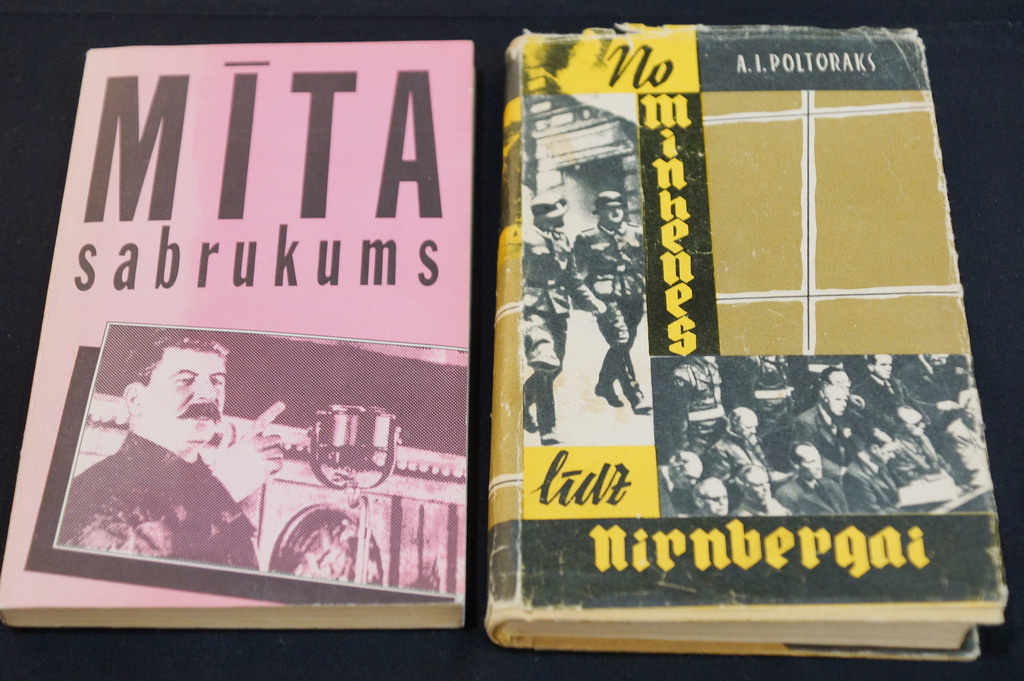 2 книги - «Из Мюнхена в Нюрнберг», «Крушение мифа»