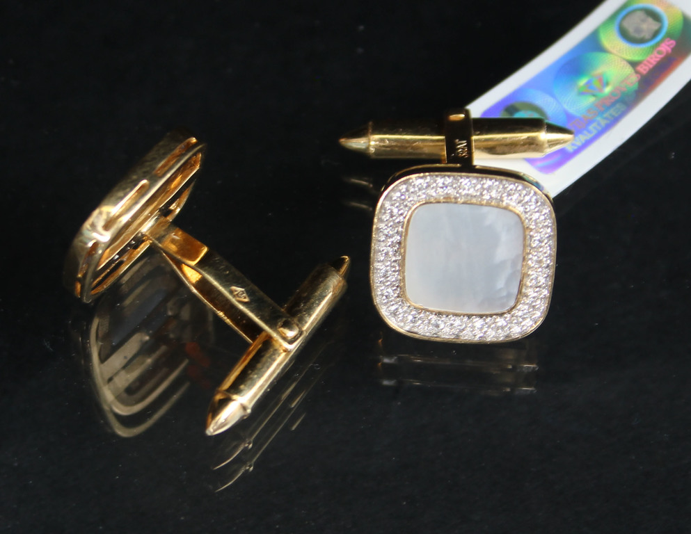 Cufflinks with diamonds and mother of pearl