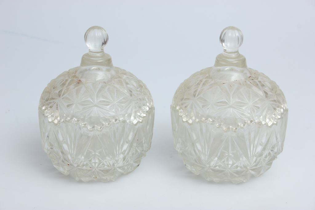 Two glass dishes with lids