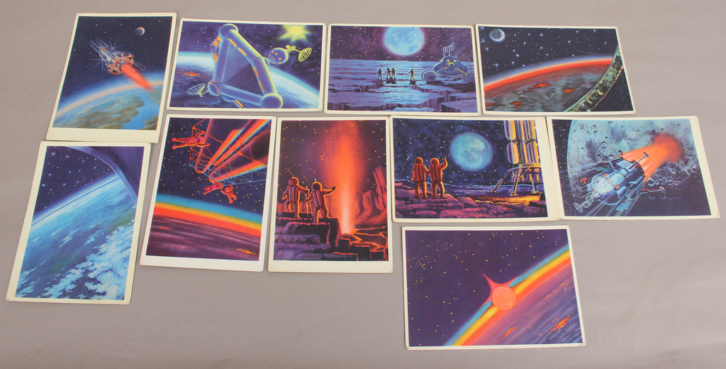 10 space-themed postcards
