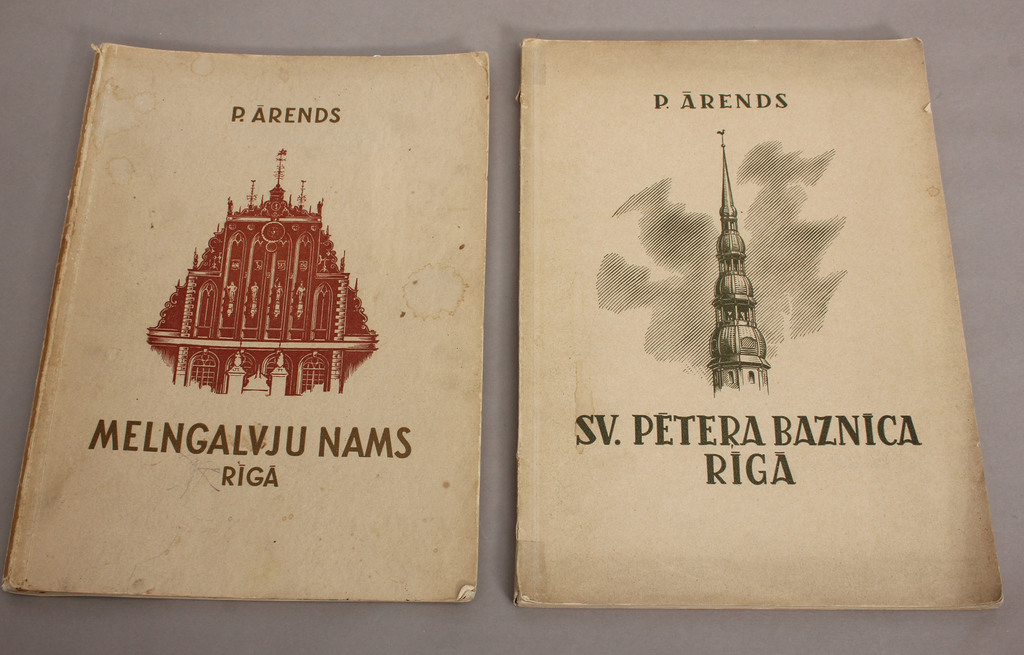2 books of Pauls Ārends - Melngalvju nams, Sv.Pētera baznīca
