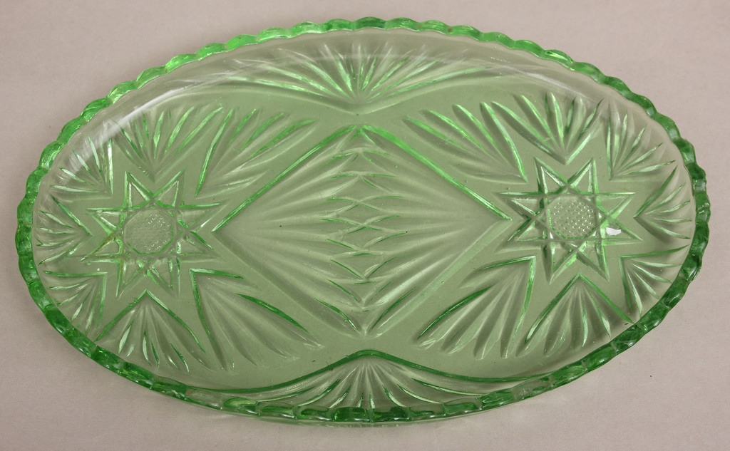 Green glass tray