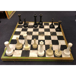 Деревянные шахматы (большой, неполный набор)