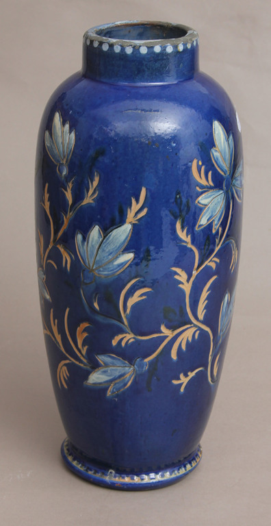 Синяя керамическая ваза 