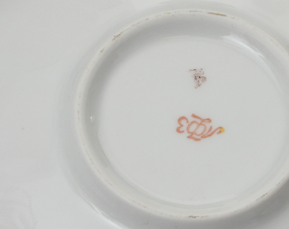 Porcelain cups with saucers 10 (5 + 5) pcs
