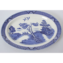 Faience serving dish