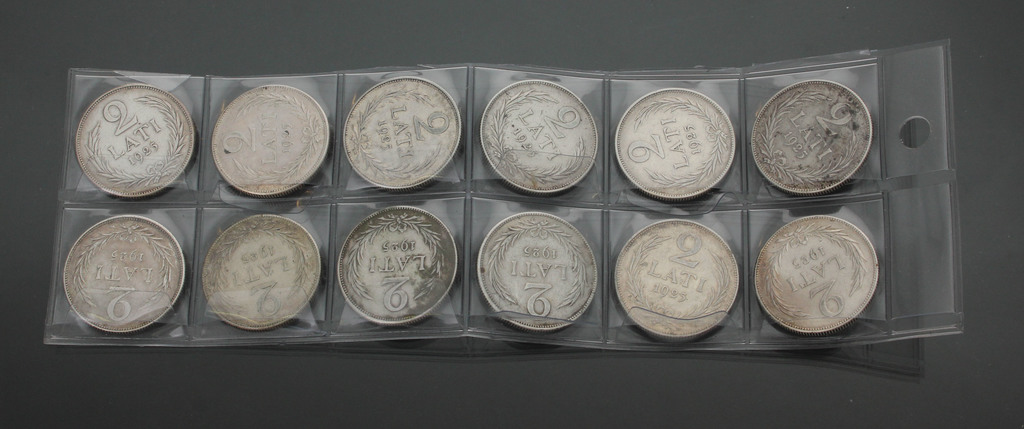 Coin set 2 lats (12 pcs.)