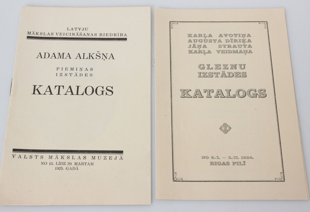 2 cataloges - Adama Alkšņa piemiņas izstādes katalogs, gleznu izstādes katalogs