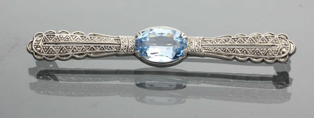 Art Nouveau Silver brooch with aquamarine