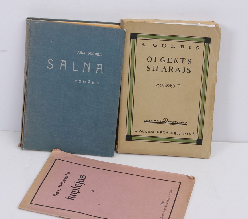 3 книги  - Oļģerts Silarajs(romāns), Kārļa Brīvnieka kupekejas(II.),  