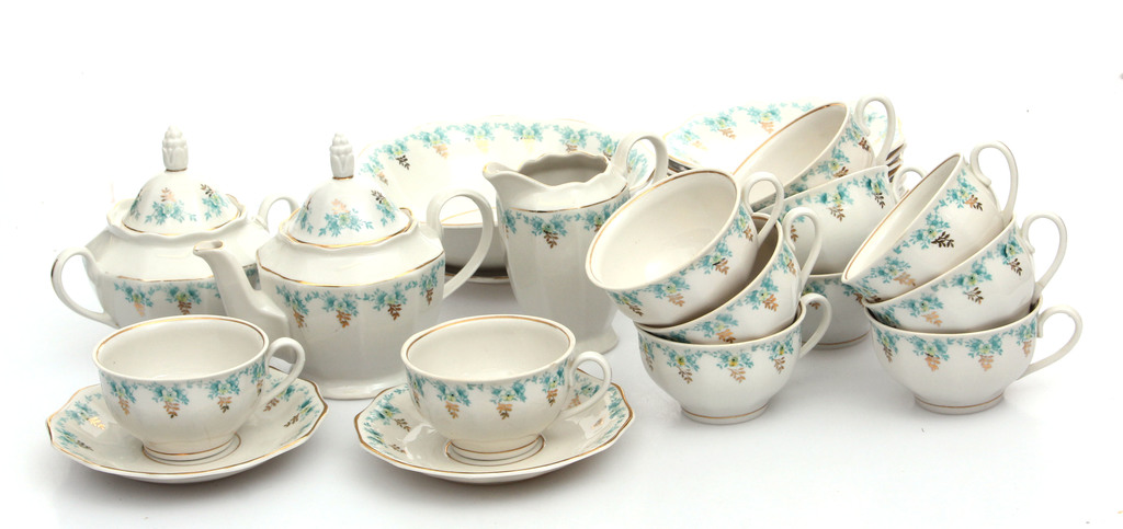 Porcelain set for 11 people