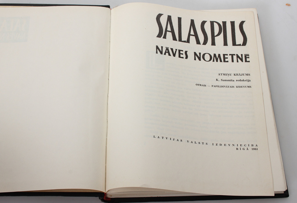 2 книги - «О зверствах немецко-фашистских чудовищ в Советской Латвии», «Саласпилсский лагерь смерти».