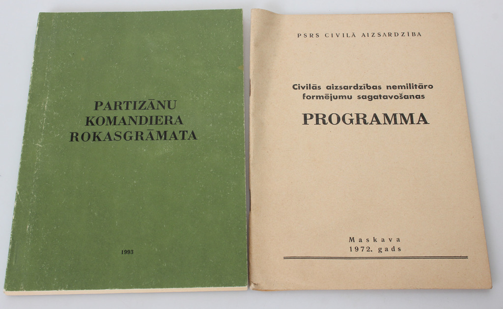 2 grāmatas - Partizānu komandiera rokasgrāmata, Civilās aizsardzības nemilitāro formējumu sagatavošanas programma