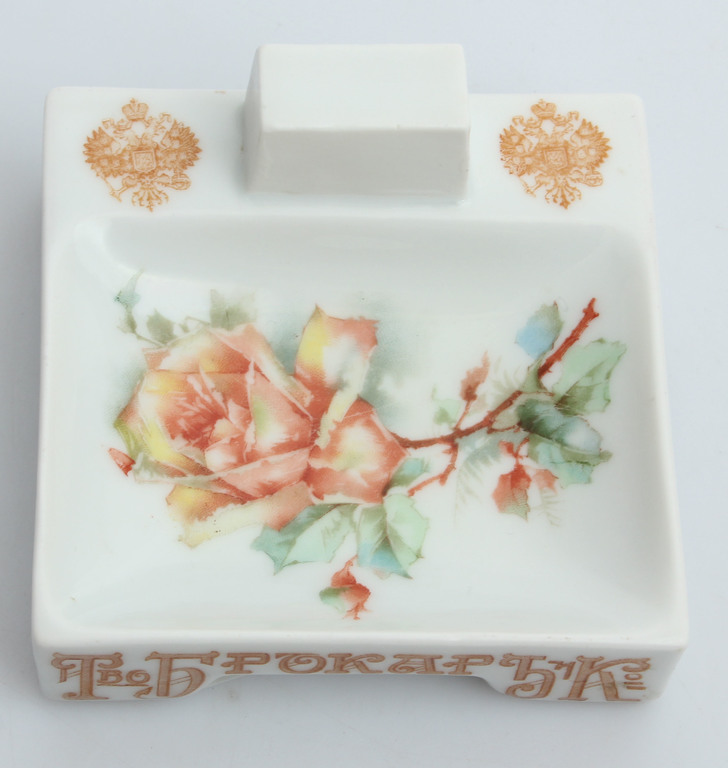 Porcelain matchbox holder / ashtray