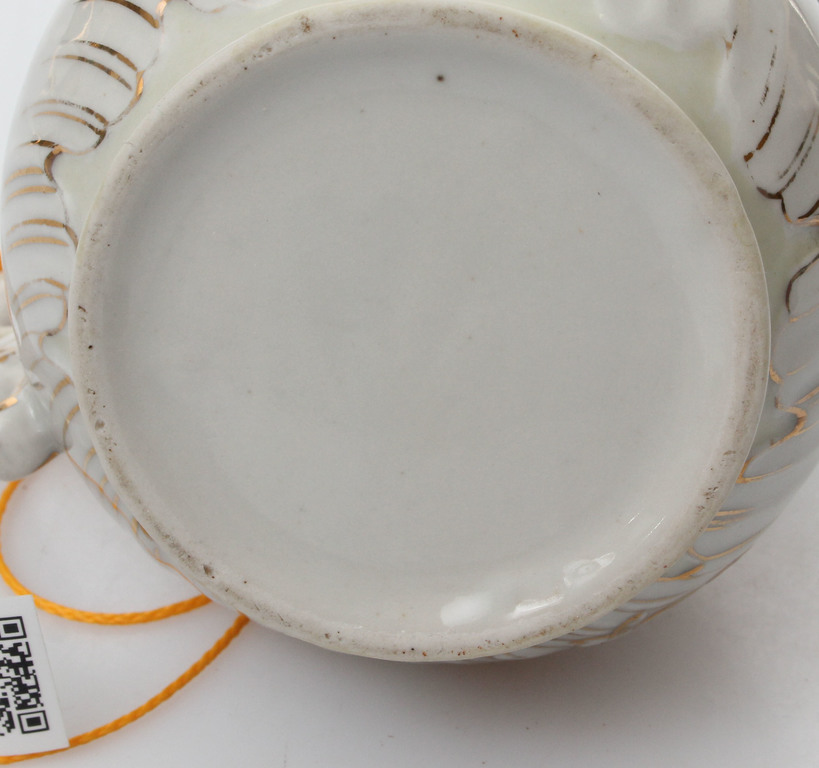 Cream porcelain bowl 