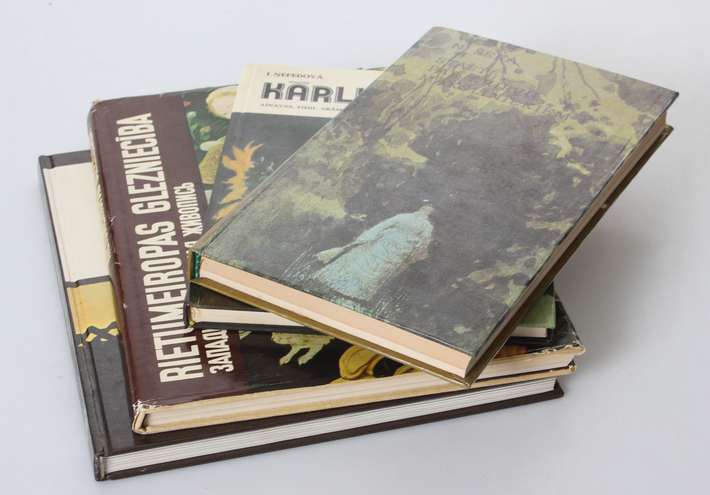4 books -Stāsti par krievu māksliniekiem, Latvijas etnogrāfiskajā brīvdabas muzejā, Rietumeiropas glezniecība, Kārlis Sūniņš