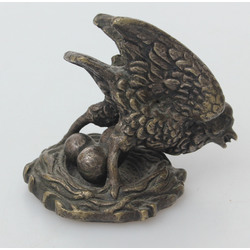 Small bronze figurine 