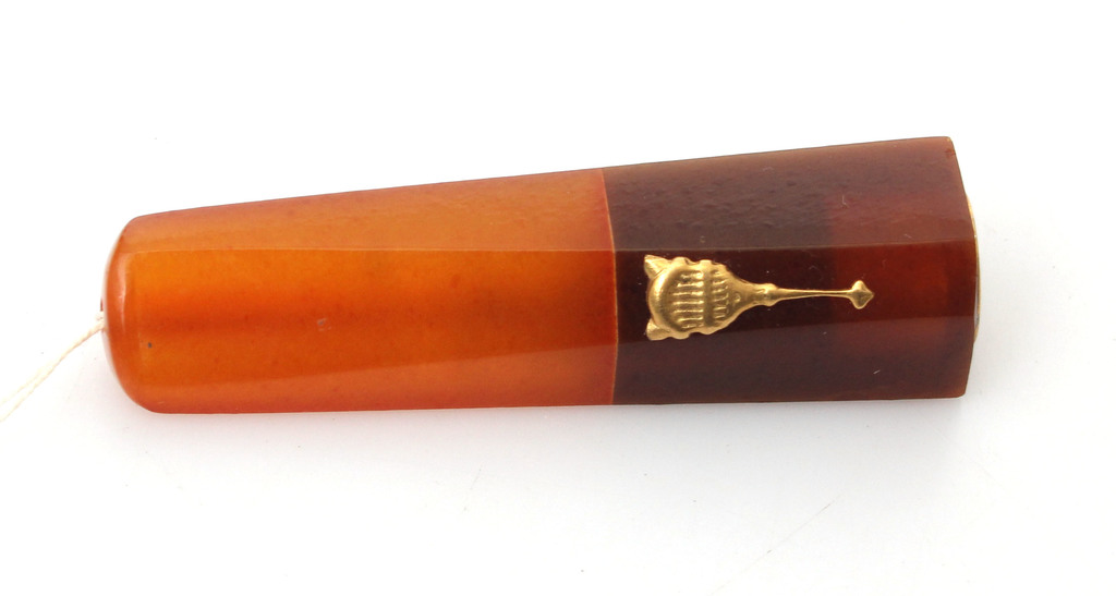 Amber cigarette mouthpiece with gold