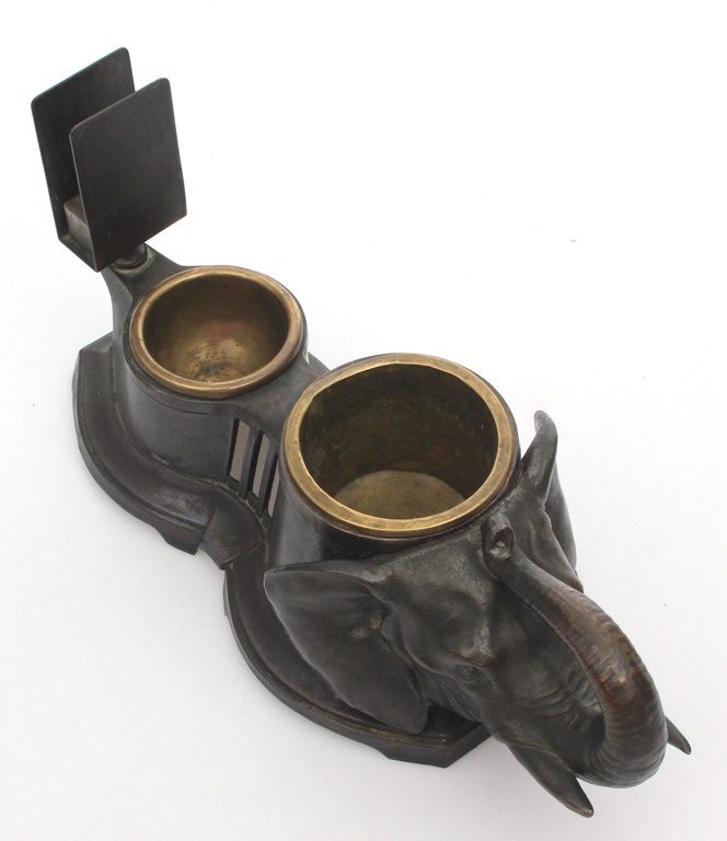 Bronze copper ashtray with copper inserts 