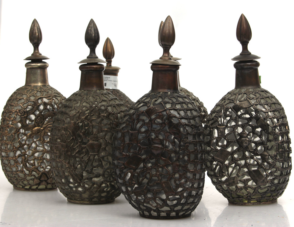 Glass decanters with metal finish (6 pcs.)