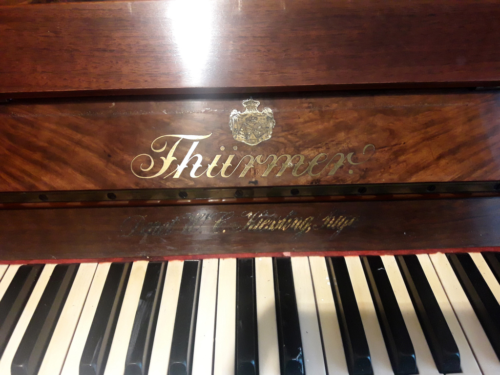 Klavieres - pianīns „FERD.THȔRMER”