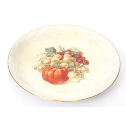 Serving faience plate 