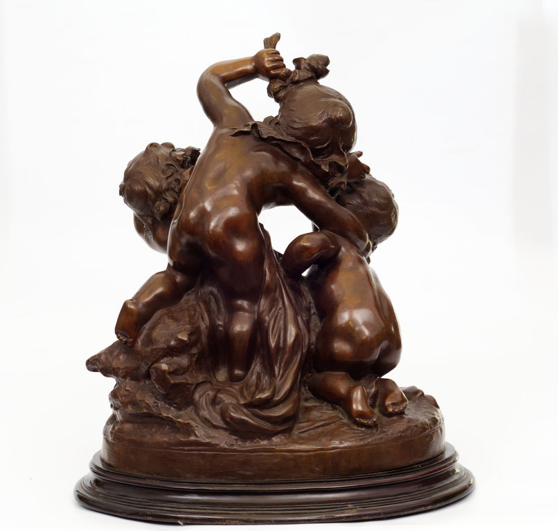 Bronze figurine/sculpture 