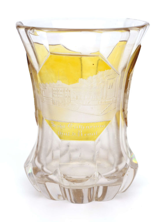 Стеклянная чашка с выгравированным видом на Таллинн (бывший Ревель)