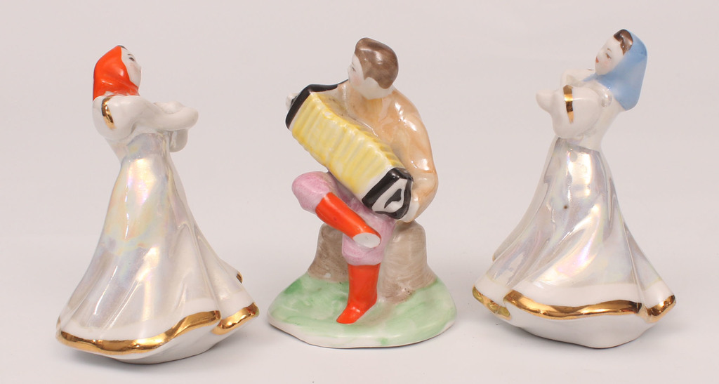 Porcelain figurines “Songs and dances”(3 piec.) 