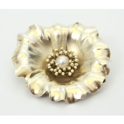 Art Nouveau silver brooch / pendant with pearl 