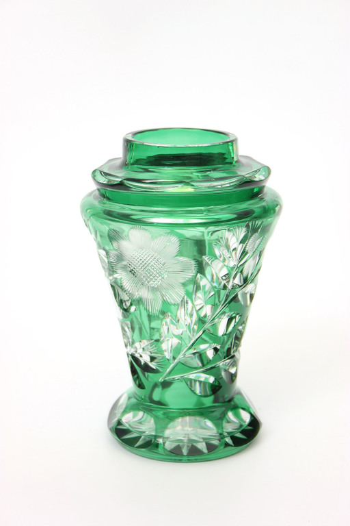 Zaļā stikla vāze