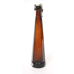 Beer bottle with porcelain stopper