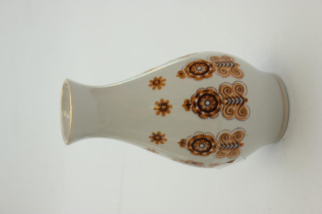 Riga porcelain factory vase