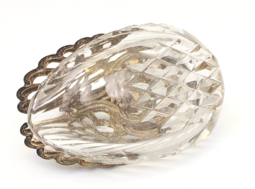 Crystal utensil with silver finish 