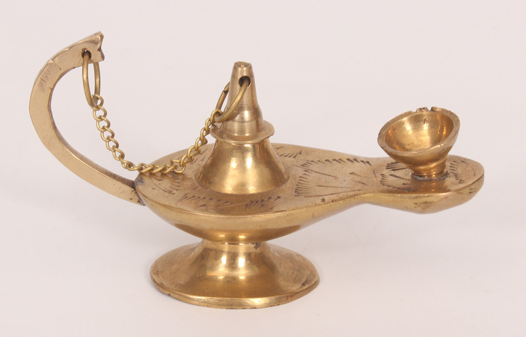 Brass Aladin lamp