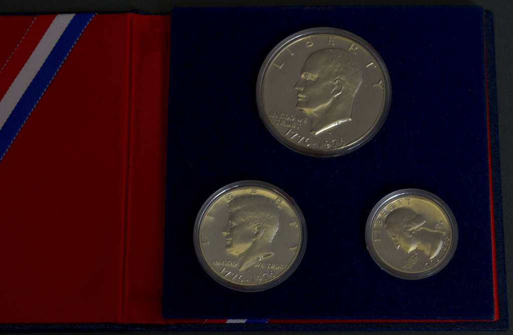 Amerikas Savienoto Valstu 200des sudraba monētu paraugu komplekts 1776-1976