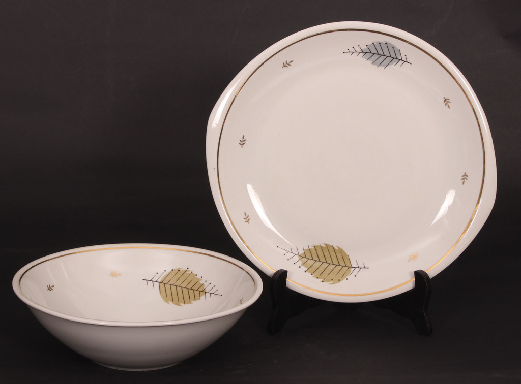 Porcelain serving dishes 2 pcs. - plate, bowl