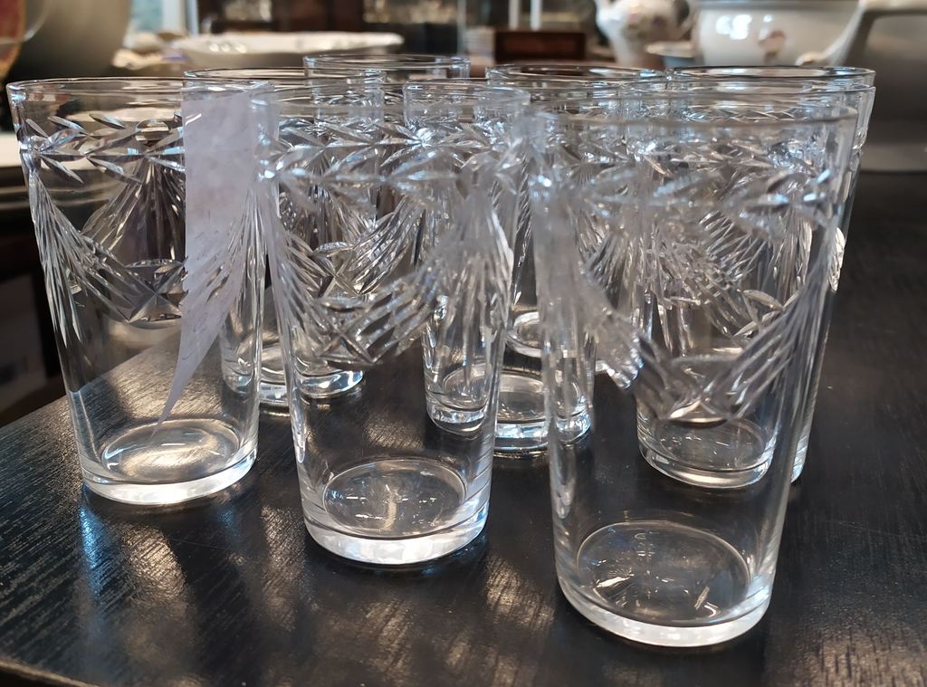 9 Стеклянных стаканов
