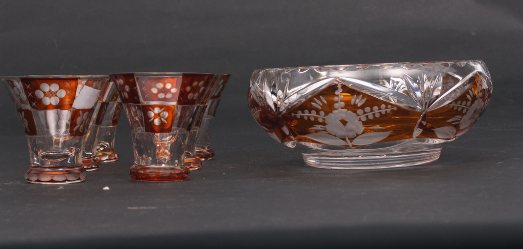 Glass set - bowl and 6 glasses