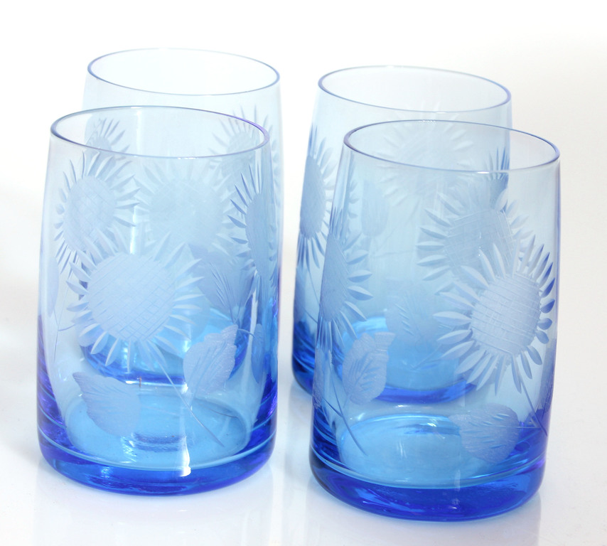 Zilā stikla glāzes (4 gab.)