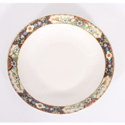 Apgleznots porcelāna sķīvis
