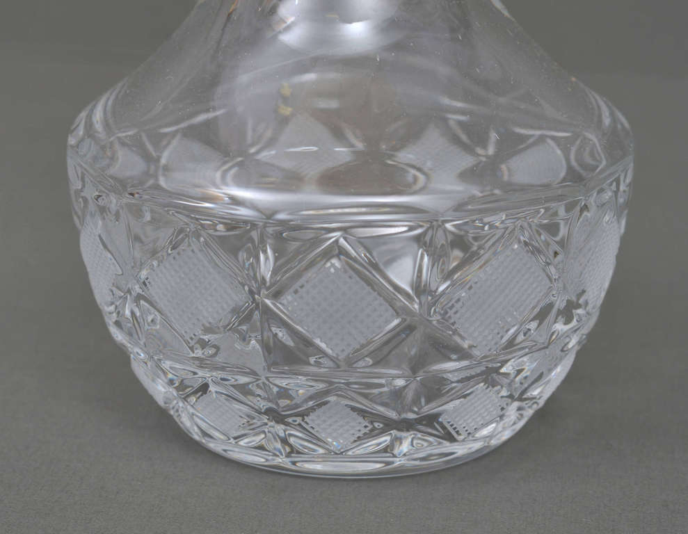 Stikla karafe ar glāzītēm (6 gab.)